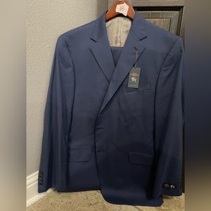 Men’s Hart Schaffner Suit